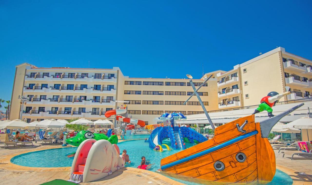Anastasia Waterpark Beach Resort Protaras Luaran gambar