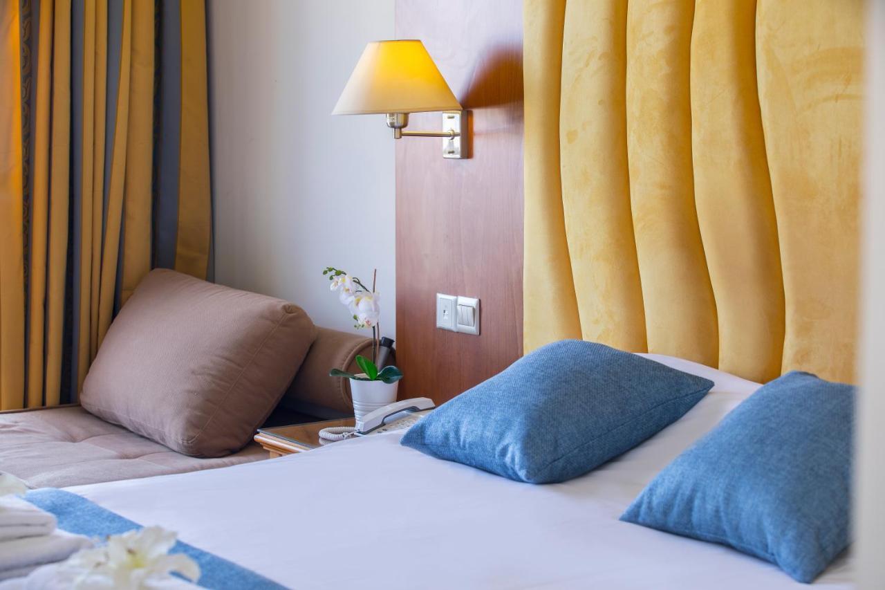 Anastasia Waterpark Beach Resort Protaras Luaran gambar